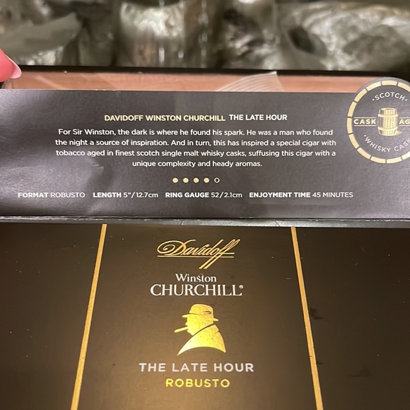 Davidoff Winston Churchill The Late Hour Robusto Empty Box - Picture 3 of 4